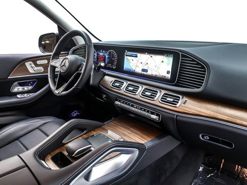 Used 2026 Mercedes-Benz GLE 450e GLE 450e 4MATIC SUV image 16