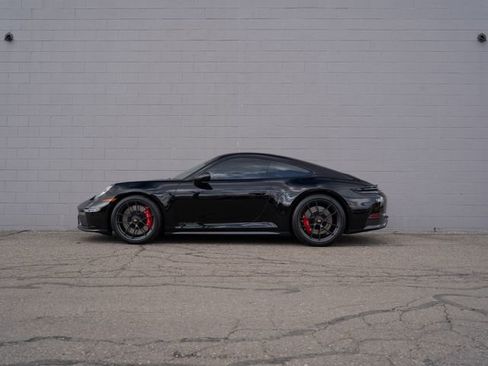 Certified 2026 Porsche 911 Carrera 4 GTS image 2