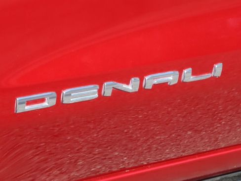 Used 2022 GMC Sierra 1500 Denali w/ Denali Reserve Package AWD/4WD image 55