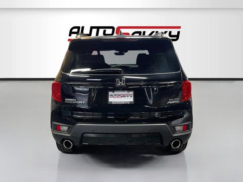 Used 2023 Honda Passport Elite image 6