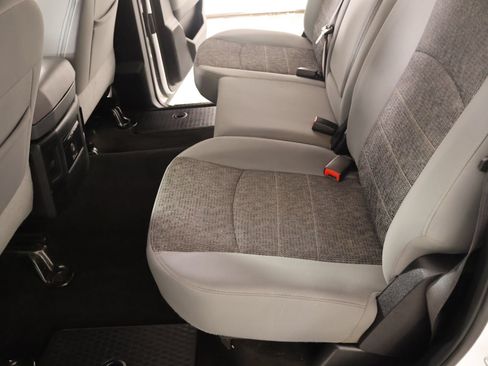 Used 2016 RAM 1500 Big Horn AWD/4WD image 12