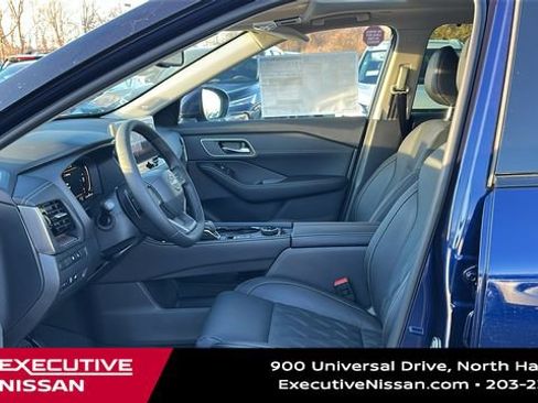 New 2026 Nissan Rogue Platinum w/ Platinum Premium Package image 9