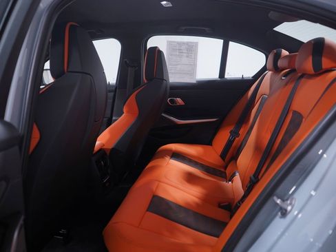 Used 2023 BMW M3 Competition image 9