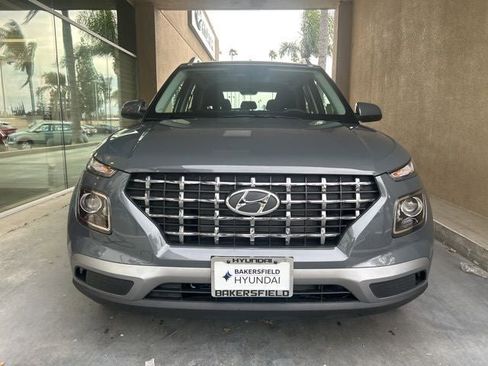 New 2026 Hyundai Venue SEL image 36