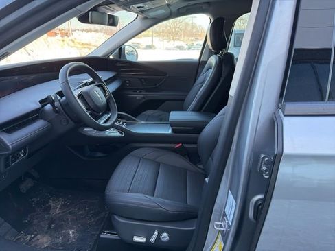 New 2026 Lincoln Nautilus Reserve w/ Jet Appearance Package image 9