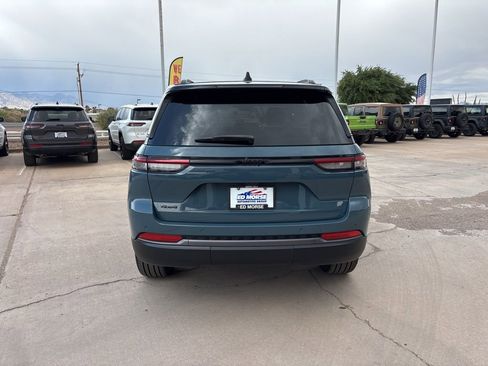 New 2026 Jeep Grand Cherokee Limited AWD/4WD image 6