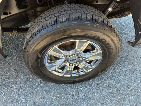 Used 2016 Ford F150 XLT w/ Equipment Group 301A Mid AWD/4WD image 6