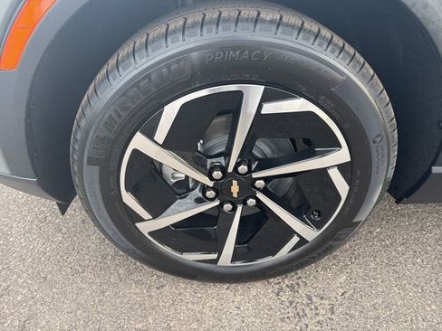 New 2026 Chevrolet Equinox EV LT AWD/4WD image 15