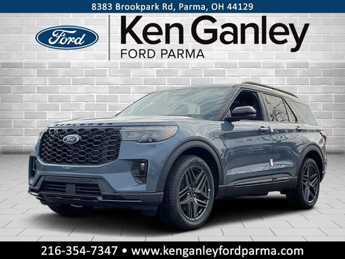 New 2026 Ford Explorer ST-Line w/ ST-Line Street Pack image 1