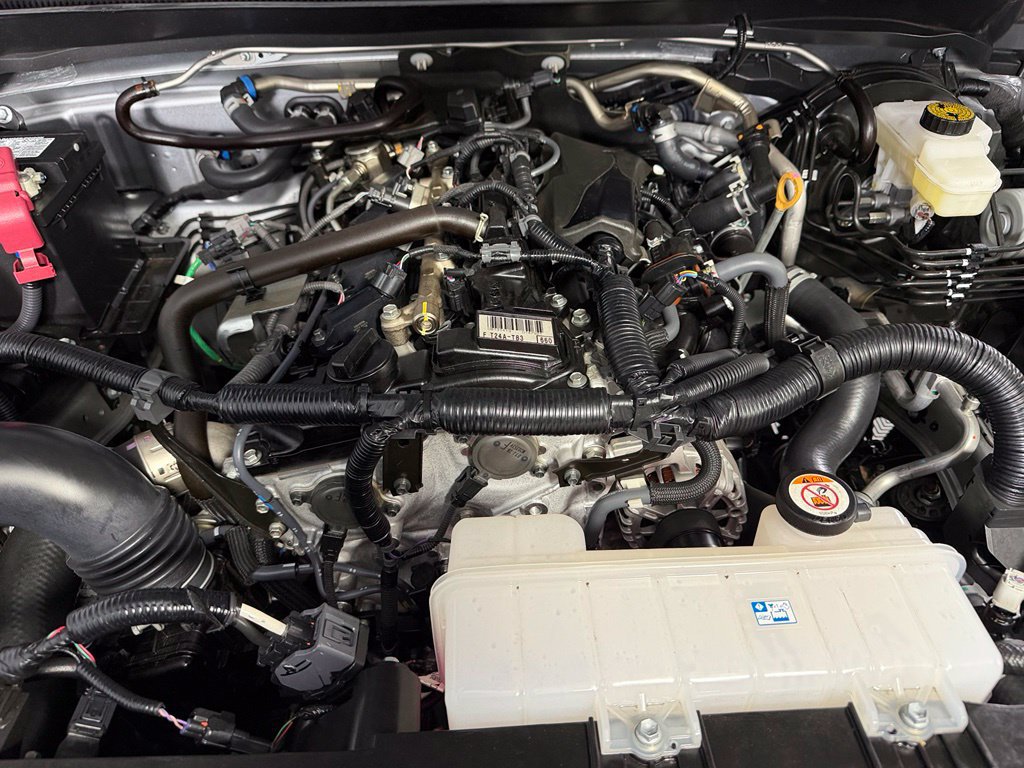 Used 2025 Toyota Tacoma SR5 AWD/4WD image 20