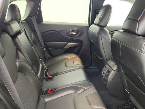 Used 2021 Jeep Cherokee Limited AWD/4WD image 24