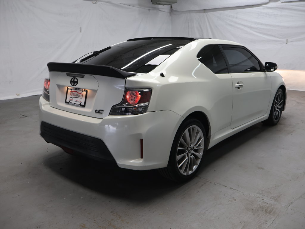 Used 2016 Scion tC FWD image 7