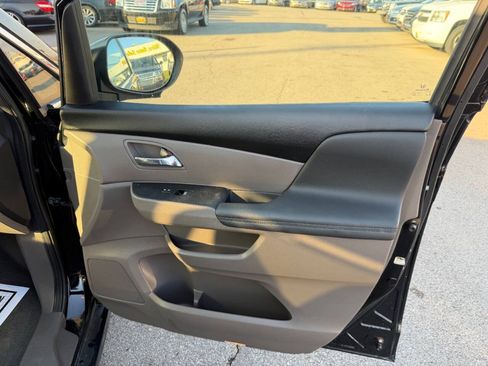 Used 2017 Honda Odyssey EX-L image 33