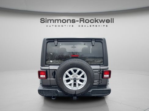 Used 2023 Jeep Wrangler Sport S image 6