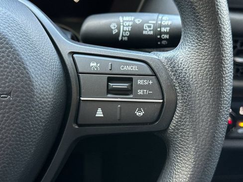 Certified 2024 Honda HR-V LX image 27