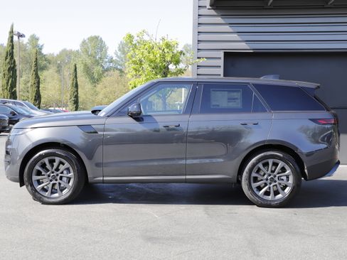 New 2026 Land Rover Range Rover Sport SE AWD/4WD image 5