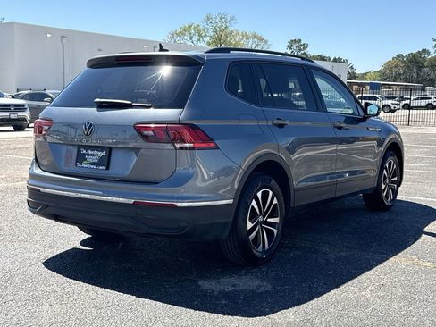 Used 2022 Volkswagen Tiguan S image 5