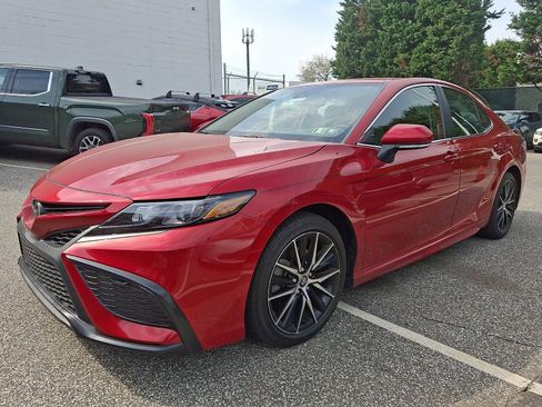 Certified 2024 Toyota Camry SE w/ Cold Weather Package FWD image 2