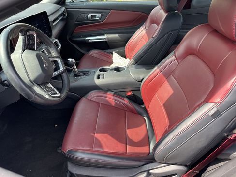 Used 2025 Ford Mustang Premium RWD image 2