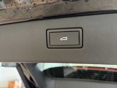 New 2026 Volkswagen Tiguan SE image 20