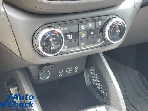 Used 2023 Chevrolet TrailBlazer LT w/ Convenience Package AWD/4WD image 27