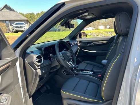 New 2026 Chevrolet TrailBlazer ACTIV w/ Driver Confidence Package image 33