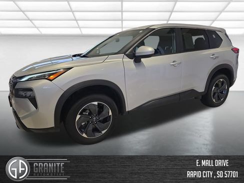 Used 2024 Nissan Rogue SV AWD/4WD image 1