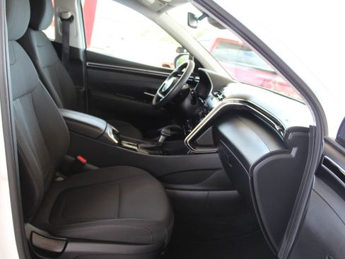 Used 2024 Hyundai Tucson SEL FWD image 14
