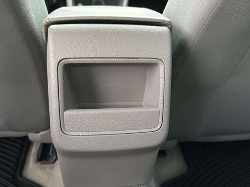 Used 2014 Volkswagen Passat 1.8T S image 35