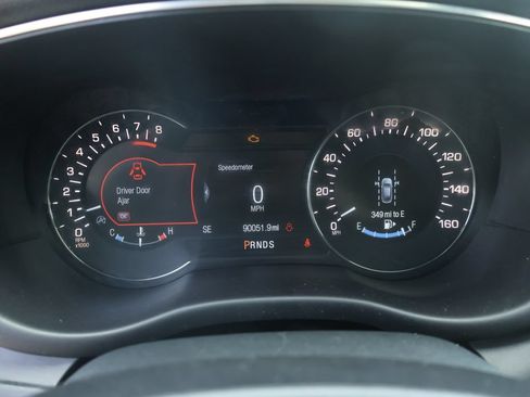 Used 2017 Lincoln MKC Reserve FWD image 31