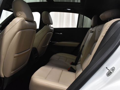 Certified 2024 Cadillac XT4 Premium Luxury AWD/4WD image 4