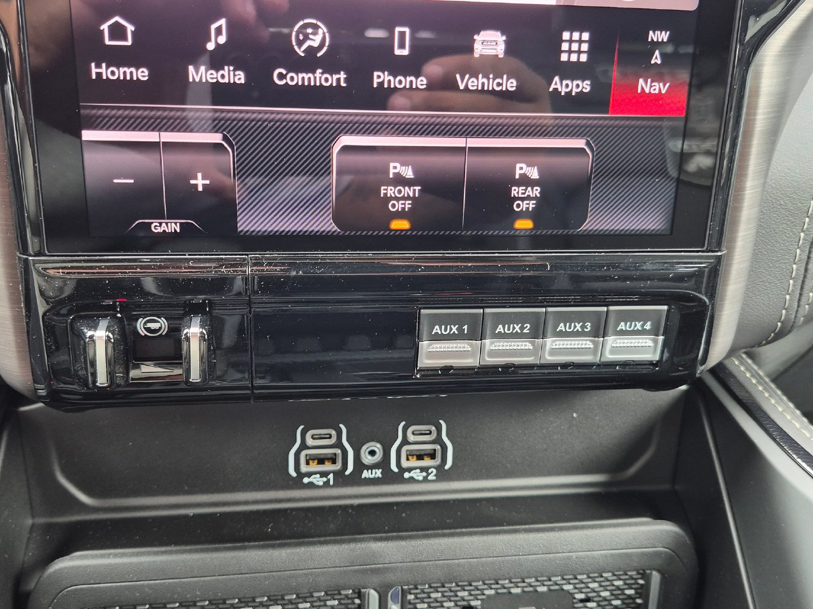 New 2027 RAM 1500 RHO w/ RHO Level 1 Equipment Group AWD/4WD image 24