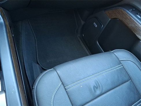 Used 2017 GMC Sierra 1500 Denali w/ Denali Ultimate Package image 29