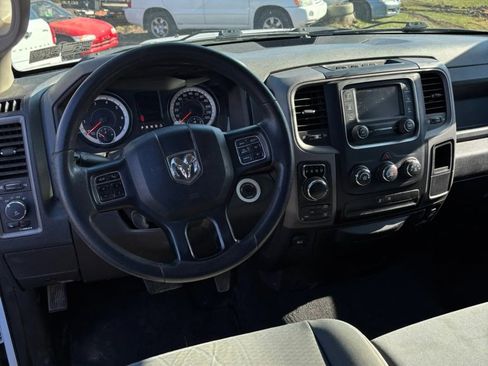 Used 2018 RAM 1500 Express w/ Express Value Package image 31