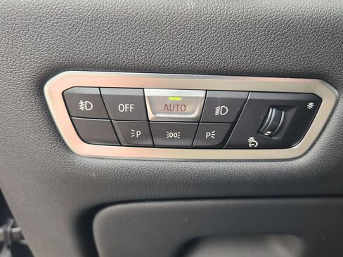 Used 2020 BMW X5 xDrive40i w/ M Sport Package AWD/4WD image 18