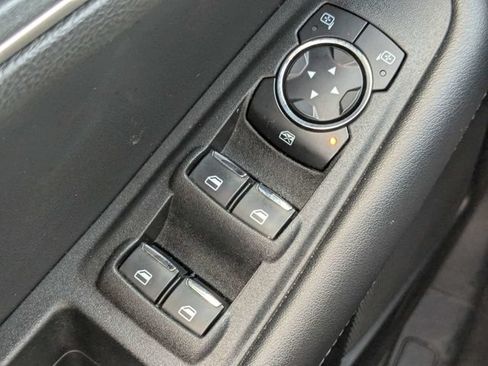 Used 2024 Ford Edge SEL AWD/4WD image 21