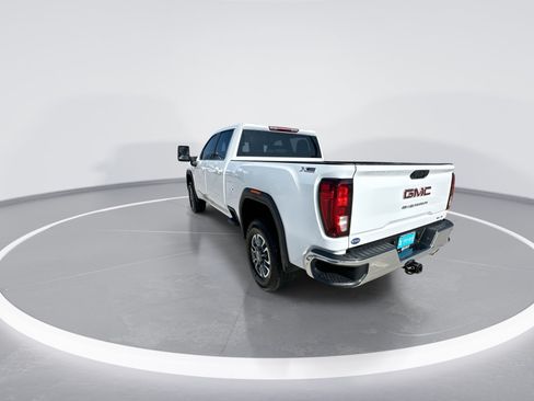 Used 2025 GMC Sierra 2500 SLE w/ SLE Value Package; AWD/4WD image 6