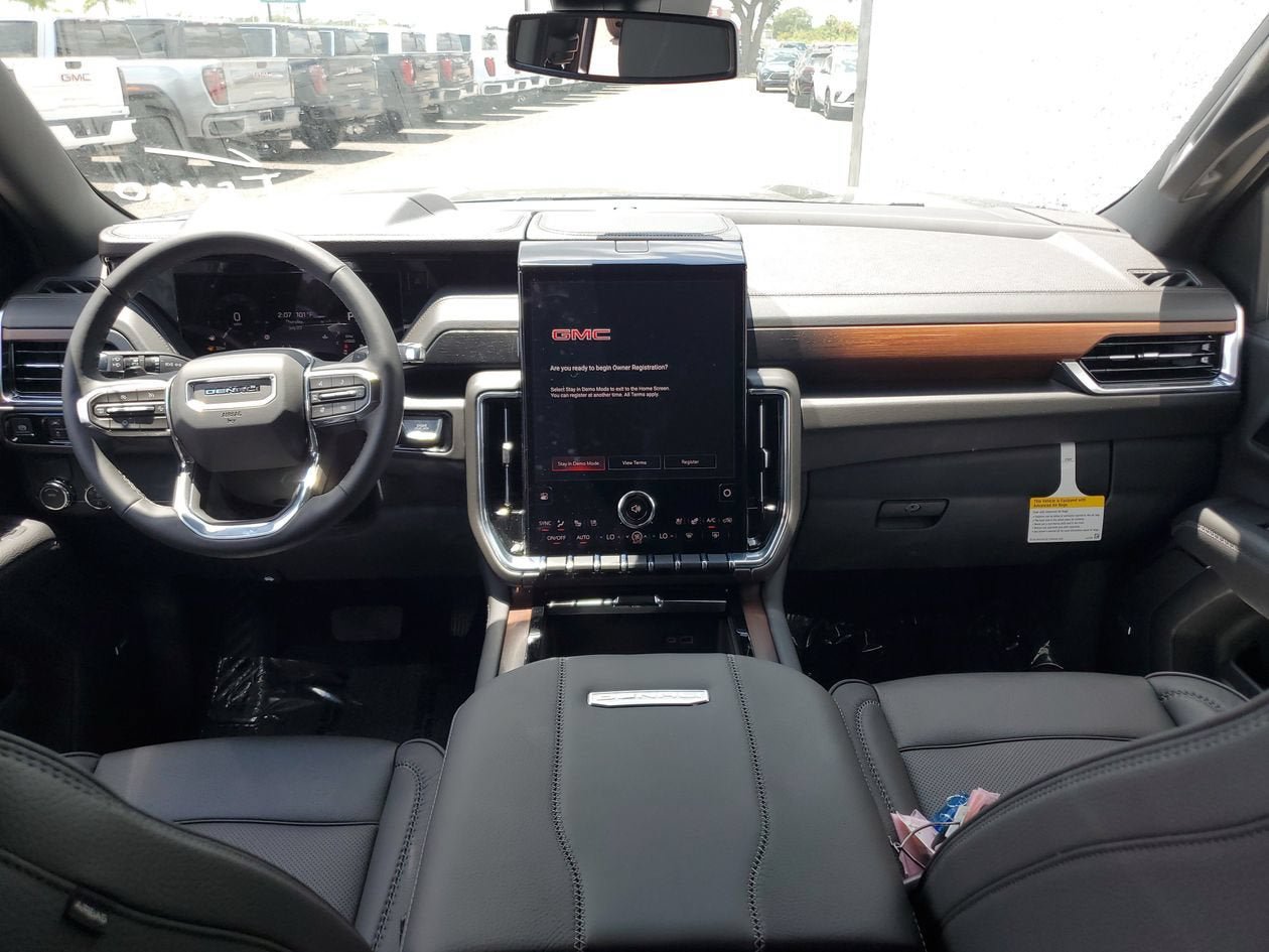 New 2026 GMC Yukon Denali RWD image 12