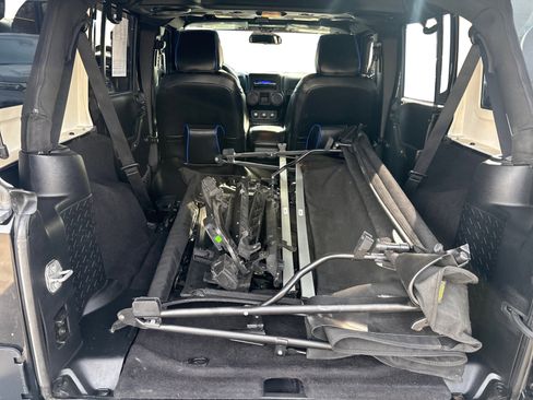 Used 2014 Jeep Wrangler Unlimited Sport w/ Trailer Tow Group image 11