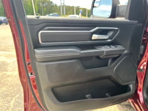 Used 2025 RAM 1500 Big Horn AWD/4WD image 19
