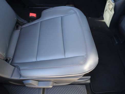 New 2026 Ford Explorer Active w/ Active Comfort Package image 17