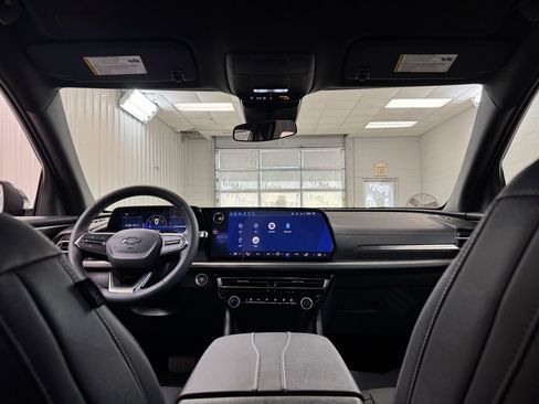 New 2026 Chevrolet Traverse LT w/ Midnight/Sport Edition image 21