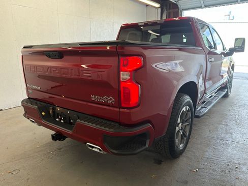 Used 2024 Chevrolet Silverado 1500 High Country w/ Technology Package AWD/4WD image 5