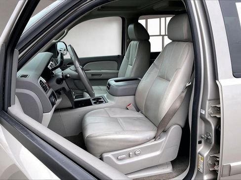 Used 2009 Chevrolet Tahoe LT image 21