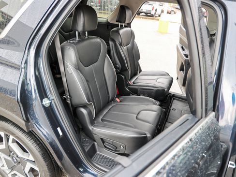 Used 2025 Hyundai Palisade SEL FWD image 21