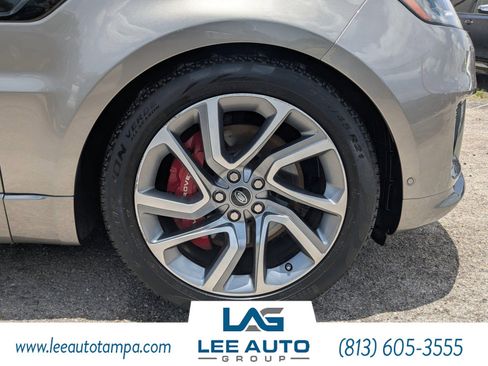 Used 2018 Land Rover Range Rover Sport HSE Dynamic image 10