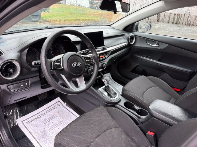 Used 2021 Kia Forte LXS FWD image 13
