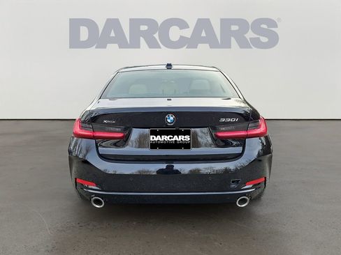 Certified 2025 BMW 330i xDrive Sedan w/ Premium Package image 5