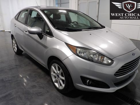Used 2019 Ford Fiesta SE w/ Equipment Group 201A FWD image 1