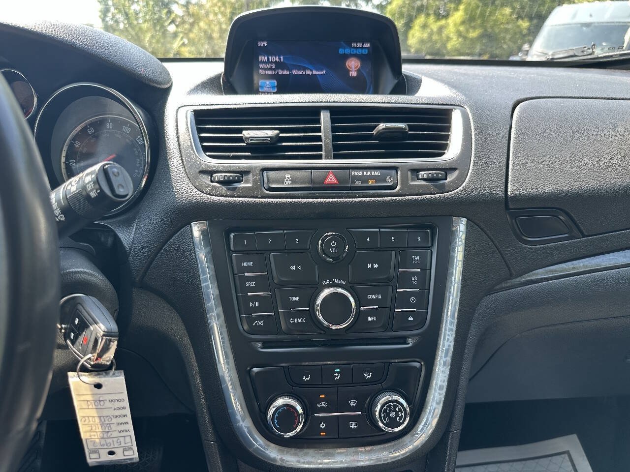 Used 2014 Buick Encore FWD image 24